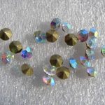 Klaaskristall koonus 1,9 mm (SS5) crystal AB 1 tk