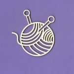 Väljalõige varrastega lõngakera 47mm x 50mm