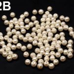 Kreemikad klaaspärlid 4 mm 10 tk