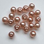 Läbikumav heleroosa klaaspärl 10 mm 1 tk